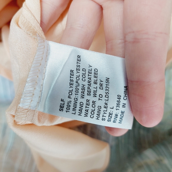 New LATISTE Long Sleeve Blush Flower Print Maxi Dress P2947 - Picture 12 of 13